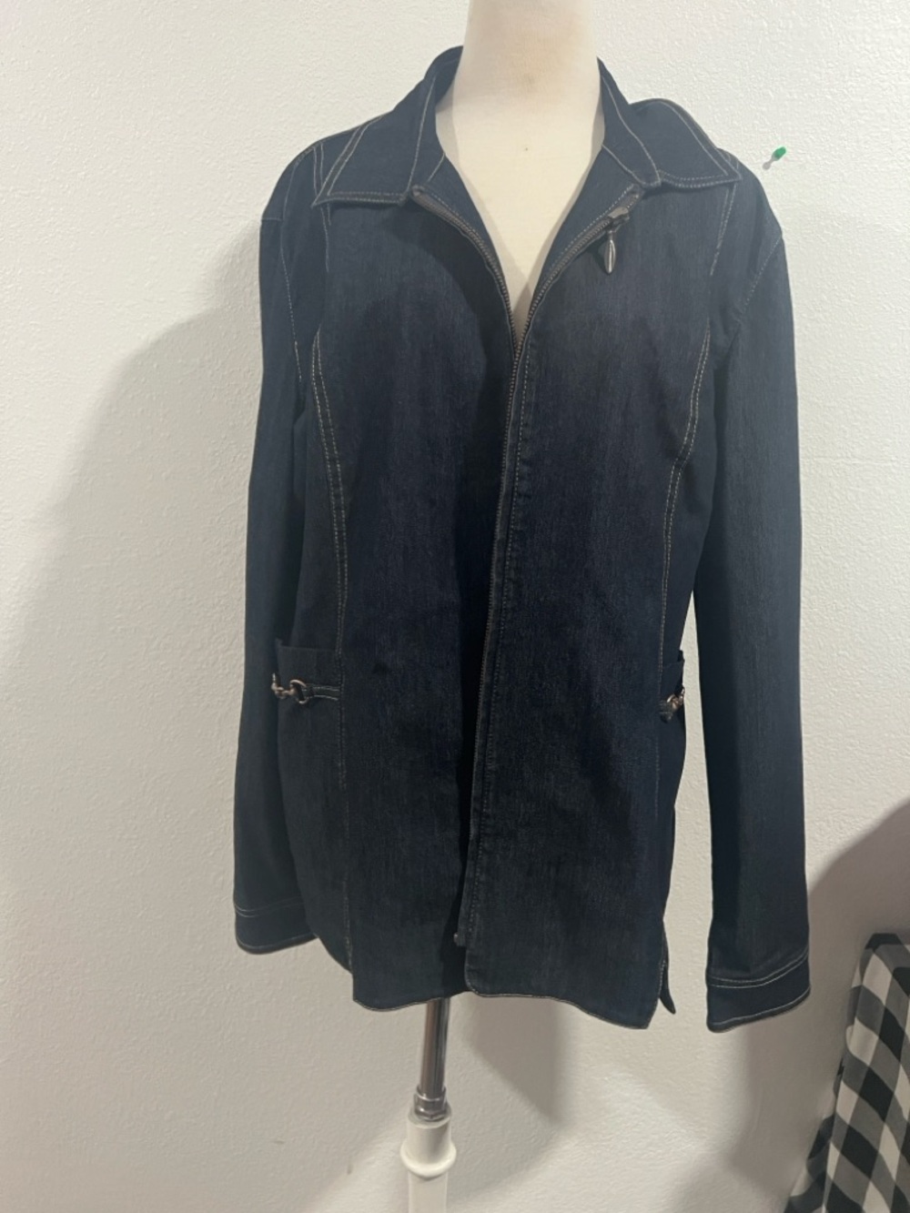 Women's Dark Blue Zip-Front Denim Jacket